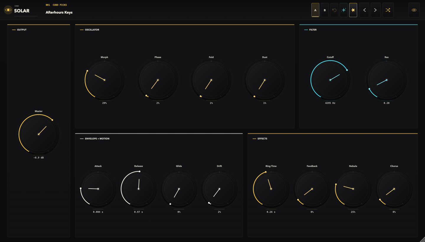 SOLAR Deep page with Output, Oscillator, Filter, Envelope and Motion, and Effects sections.